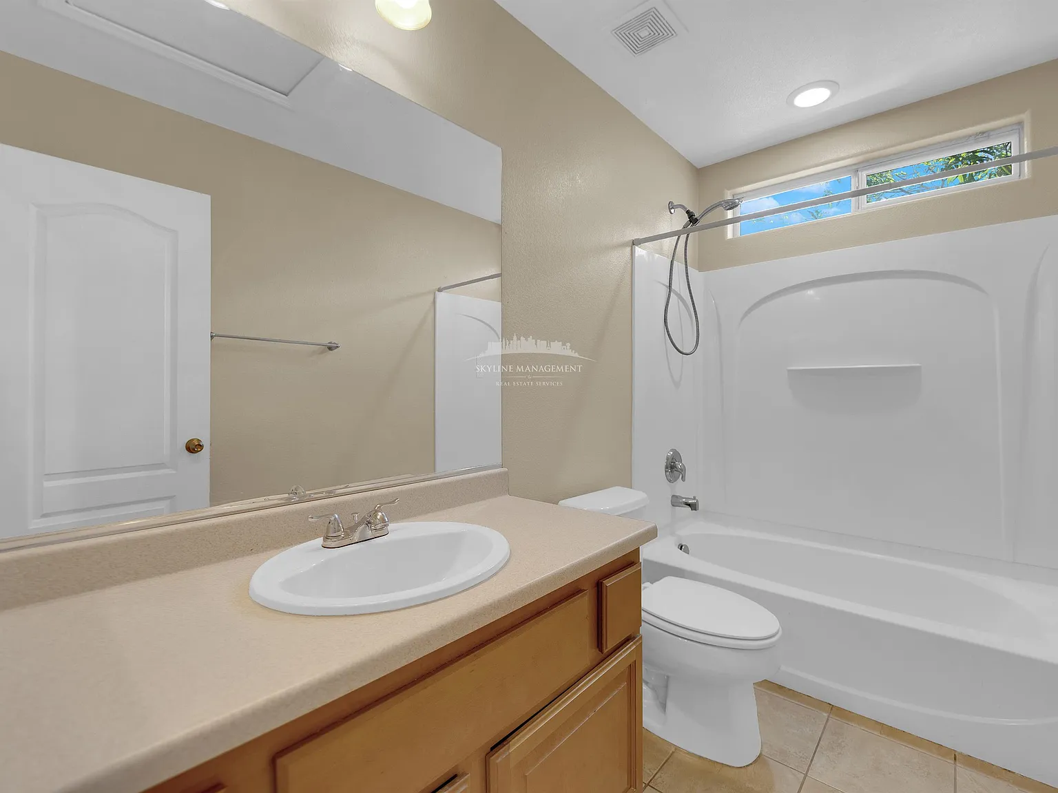 680 Forest Peak Street - 1 — Photo 3