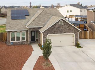 2337 N Elm St, Visalia, CA 93291