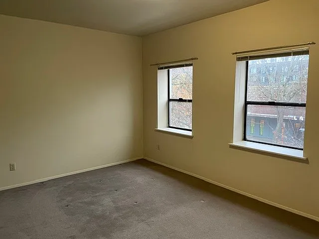 8509 Greenwood Ave N #10 — Photo 5