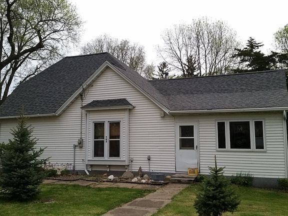 5th image of 209 E Spruce St