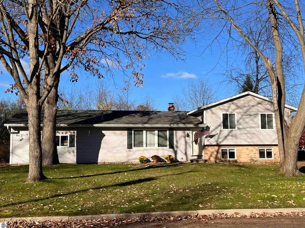 1303 E Bennett Ave, Mount Pleasant, MI 48858