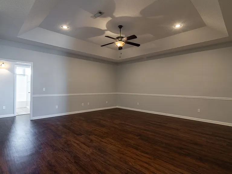 170 Concord Ave — Photo 4