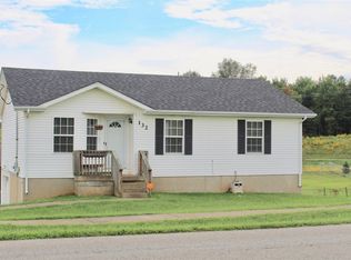 132 Shelton Rd, Radcliff, KY 40160