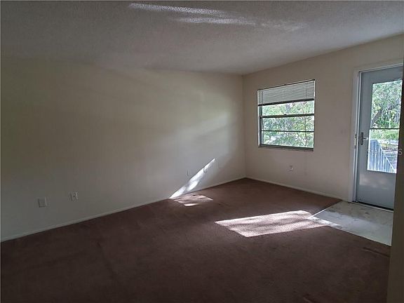 5th image of 4012 Murdock Ave APT 7G