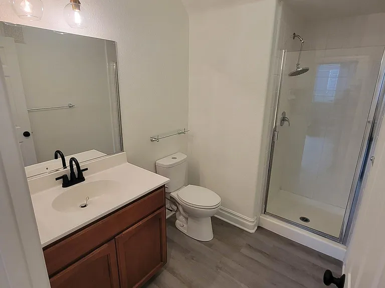 305 Island Way #2 — Photo 9