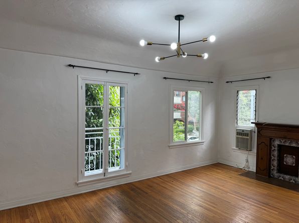 232 S Clark Dr #6