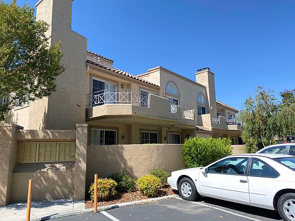 2nd image of 23903 Del Monte Dr Unit 54