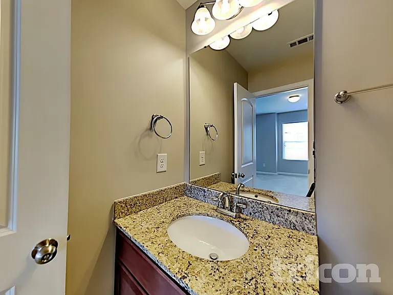 2030 Aragon Ln — Photo 9