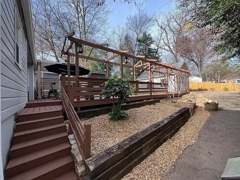 371 Deering Rd NW — Photo 23