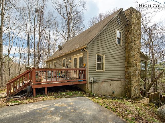 4th image of 656 Winterberry Trail