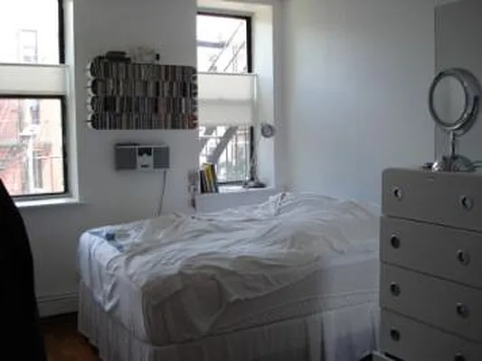 Rented by Corcoran | media 28