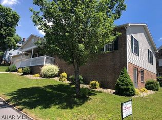 320 S Cherry St, Ebensburg, PA 15931