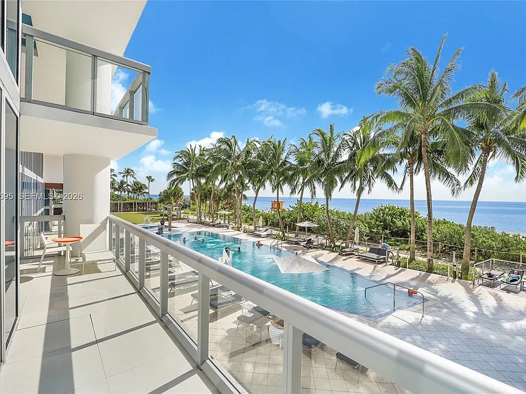 6899 Collins Ave #204 — Photo 11