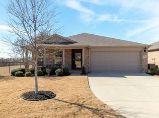 15917 Blaketree Dr, Fort Worth, TX 76177