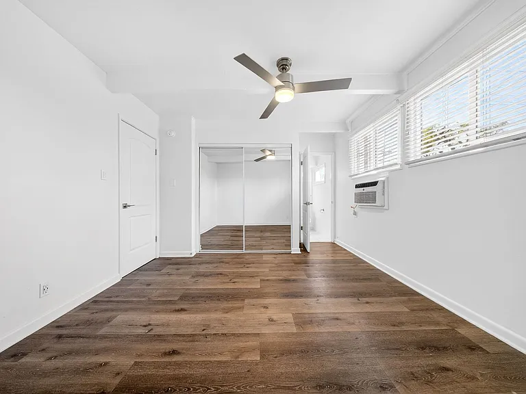 9025 National Blvd — Photo 16