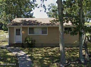 542 Jackson Avenue, Brick, NJ 08723