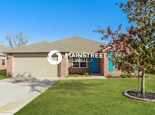 2110 Bradford Ln, Newcastle, OK 73065