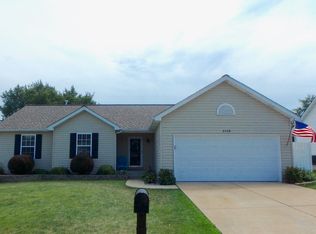 2328 Garden Ln, Festus, MO 63028