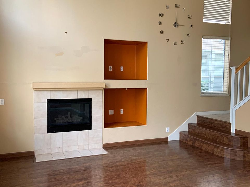 1st image of 1842 Wayne Cir