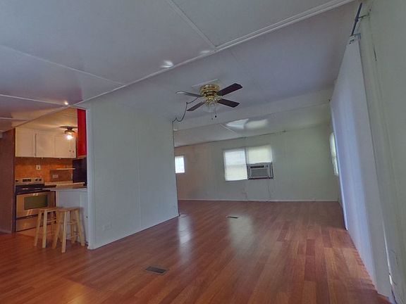 5th image of 7612 Timberwood Dr