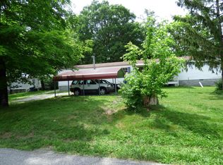 236 Dunbar Ln, Crossville, TN 38555