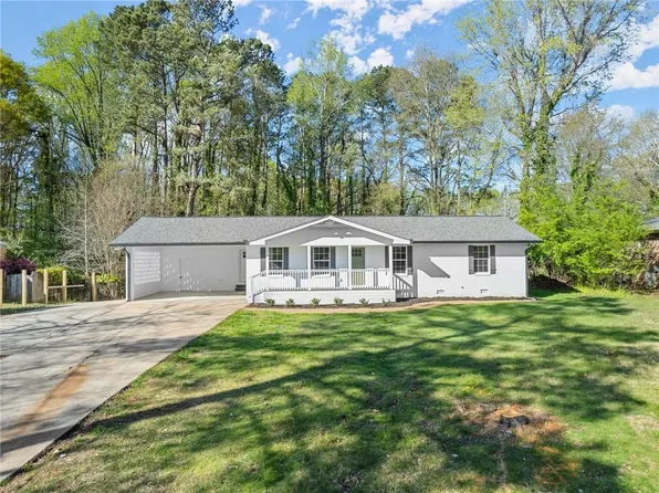 5063 Pleasant View Cir, Gainesville, GA 30504