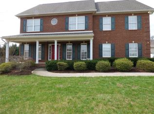 1317 Amber Glades Ln, Knoxville, TN 37922