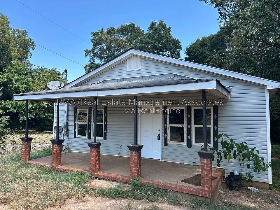 302 Irving Ave