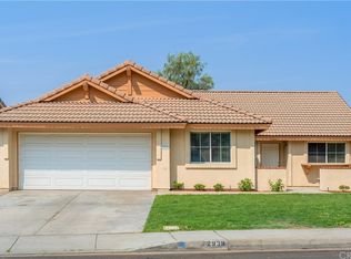 2939 Heller Dr, Riverside, CA 92509