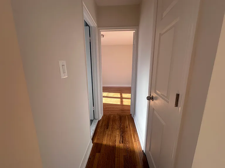 61-88 Dry Harbor Rd #1F — Photo 3