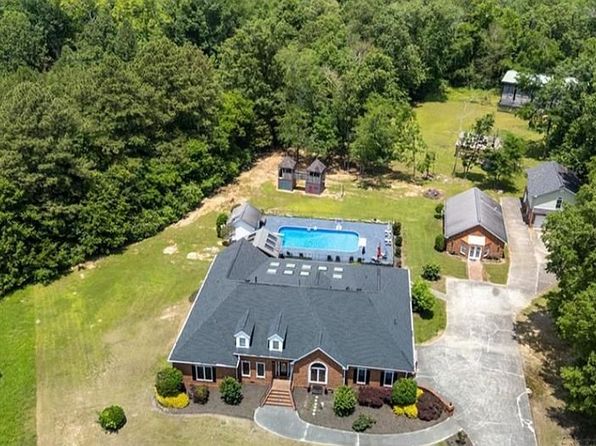 104 Aspen Dr
