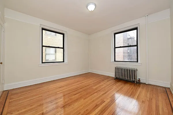 Rented by Spire Group | media 25