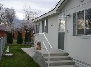 800 Perry St, Echo, OR 97826