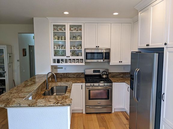 3rd image of 9651 W Canyon Ter Unit 1