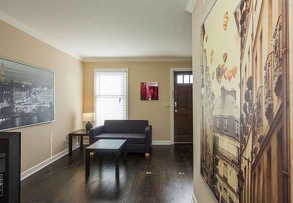 4th image of 2137 Fairfax Ave #4