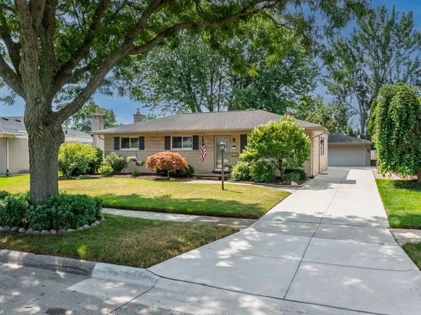 13136 Winona Dr, Sterling Heights, MI 48312