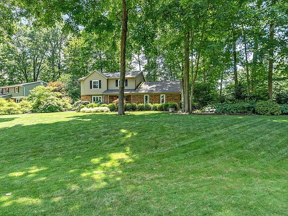 3rd image of 11555 Forest Lane Ave NW