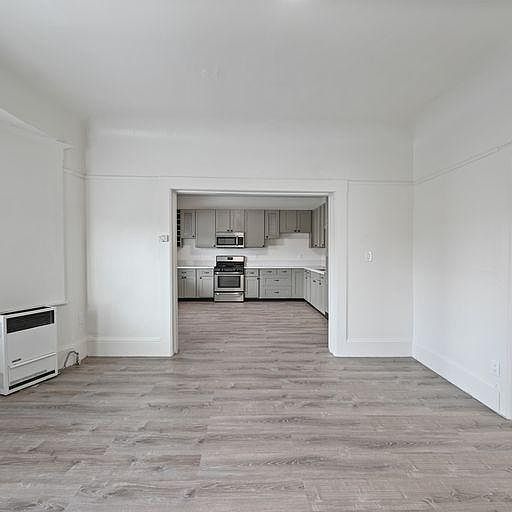 690 30th St #2, Oakland, CA 94609 | Zillow