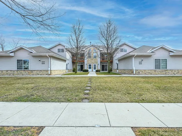 6220 South Creekside DRIVE #2, Cudahy, WI 53110