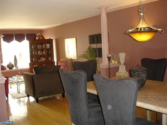 2nd image of 50 Hearthstone Ln