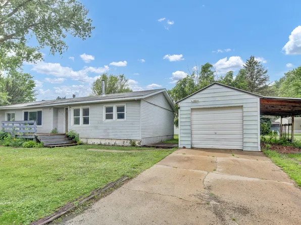 900 Louise Ln, Lake City, MN 55041
