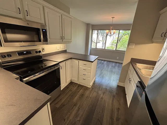 1 bed, 795 sqft, $1,800 — Photo 2