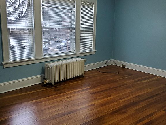 5th image of 15639 Madison Ave #1