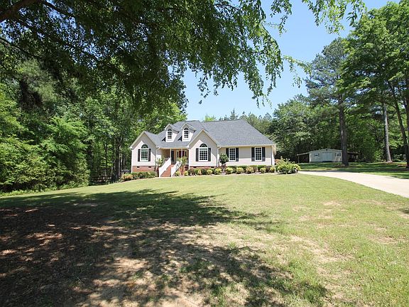 4th image of 1024 Croatoan Dr