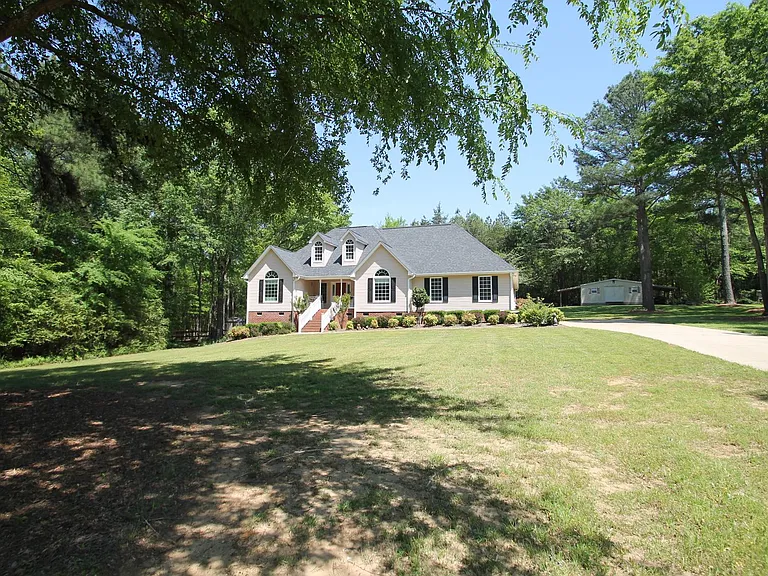 1024 Croatoan Dr — Photo 4
