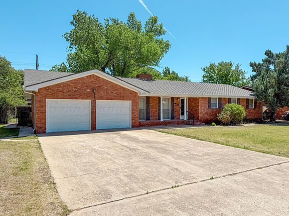 3rd image of 2326 Aspen Dr