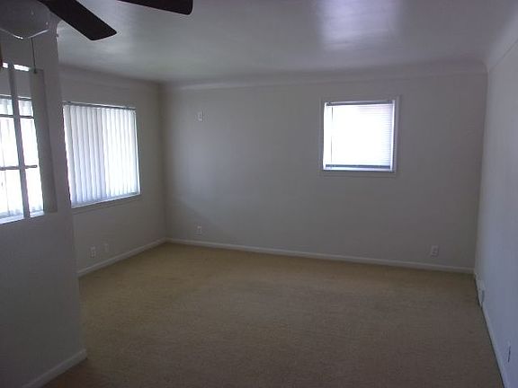 2nd image of 1071 Lindbergh St