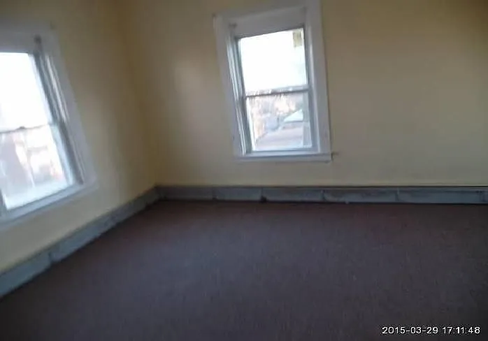 188 Putnam St — Photo 13