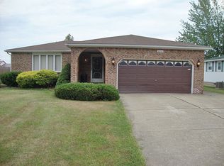 2200 Jagow Rd, Niagara Falls, NY 14304