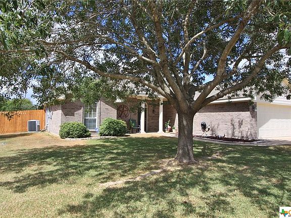 4th image of 208 River Springs Pkwy